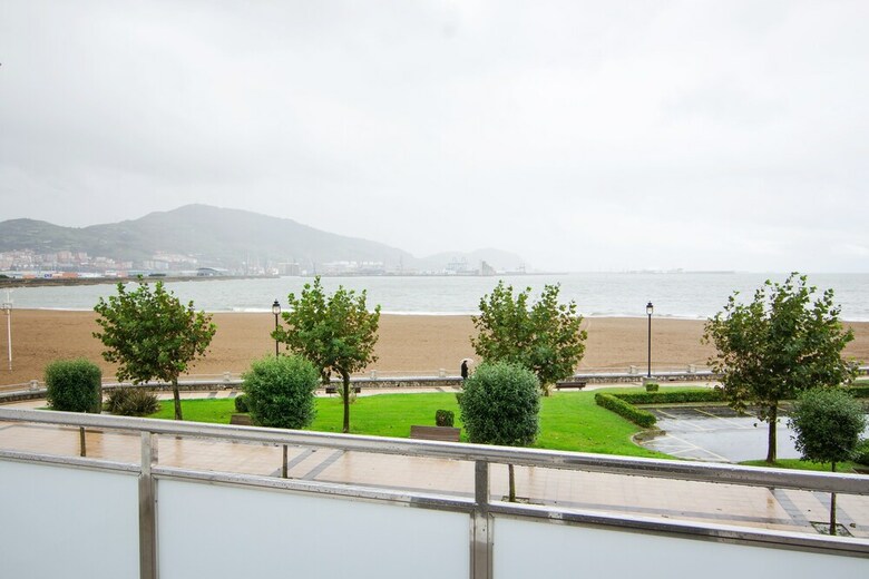 Hotel Petit Palace Tamarises