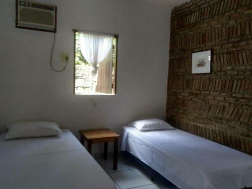 Hostal Pousada L� Na Magia
