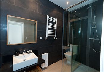 Fuster Apartments