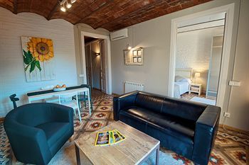 Fuster Apartments