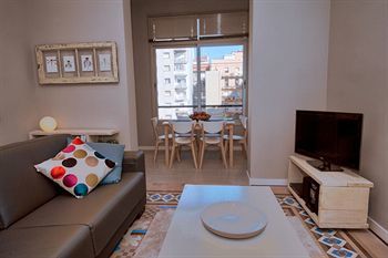 Fuster Apartments
