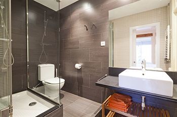 Fuster Apartments