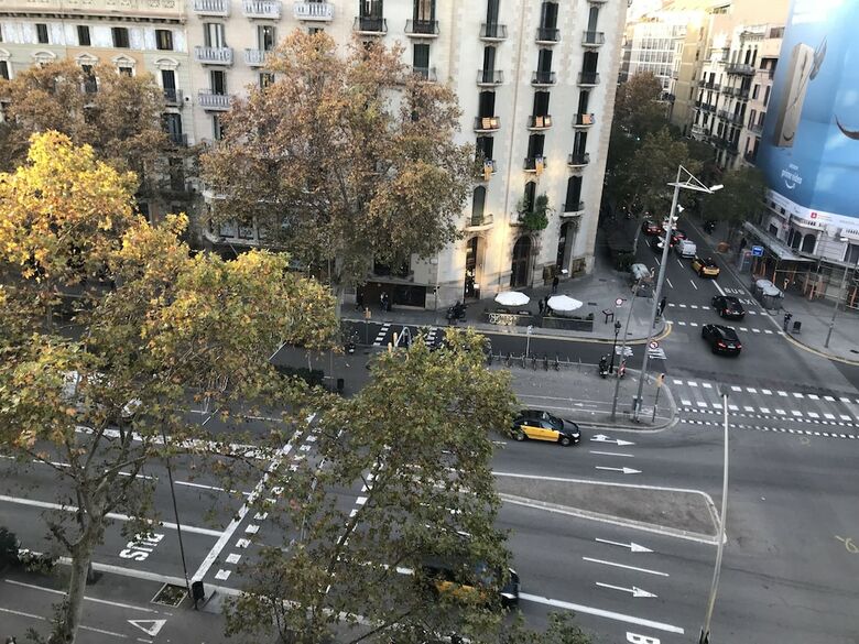 Fisa Rentals Gran Via Apartments