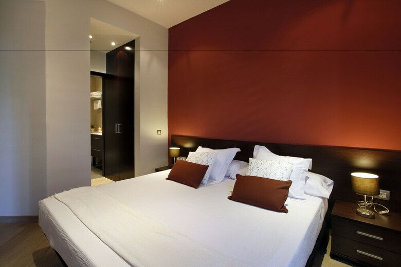 Fisa Rentals Gran Via Apartments