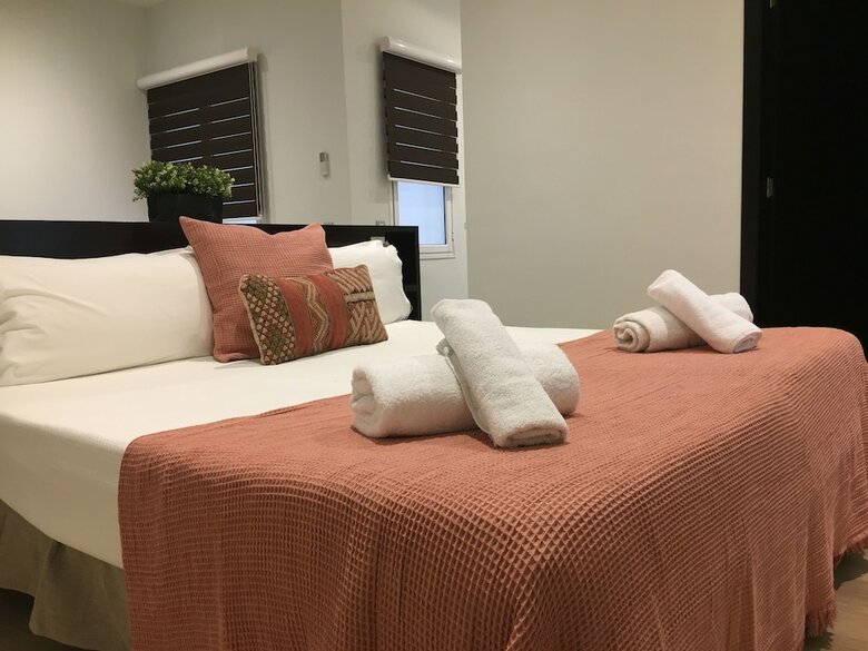 Fisa Rentals Gran Via Apartments