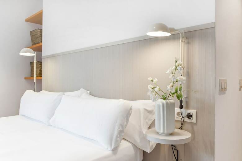 Fisa Rentals Gran Via Apartments