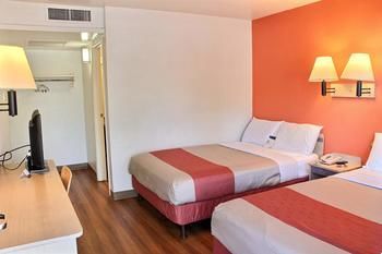 Motel 6 Atascadero