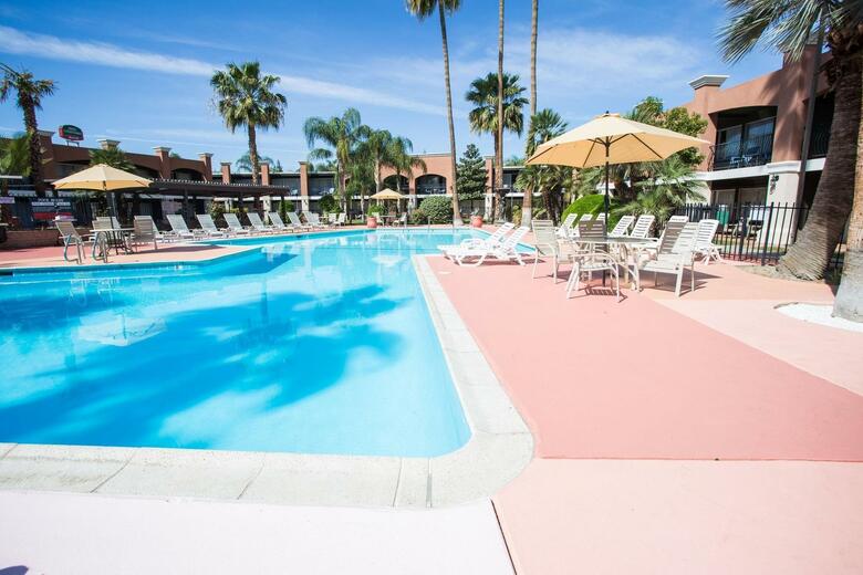 Hotel Rosedale