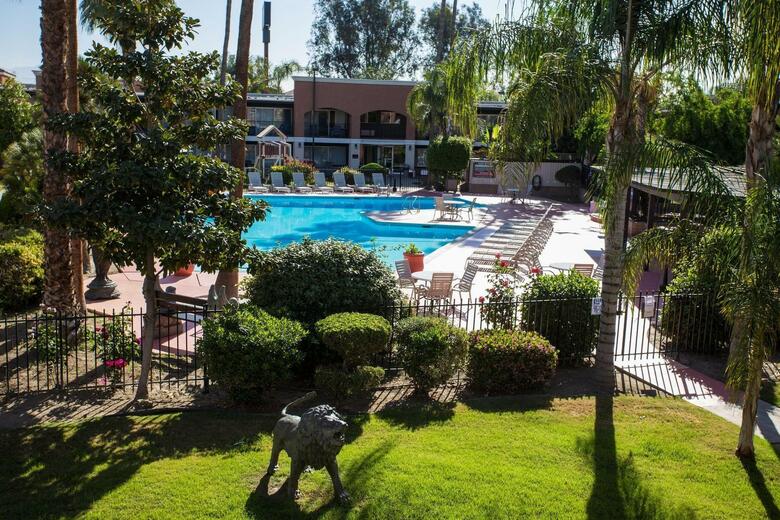 Hotel Rosedale