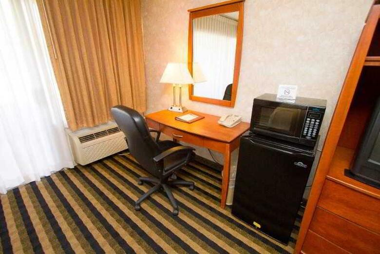 Hotel Rosedale