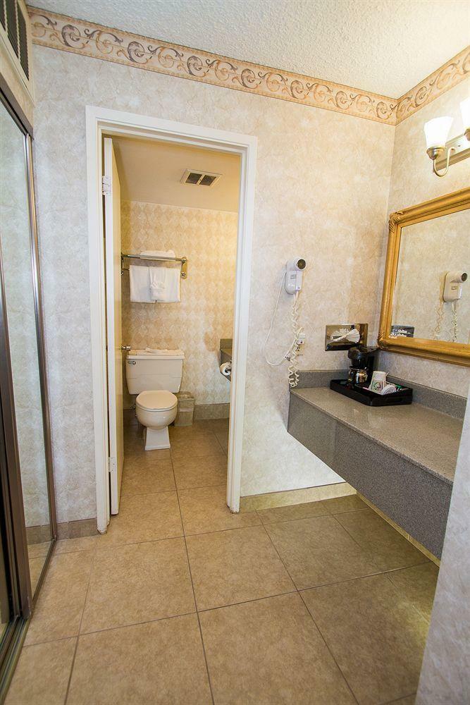 Hotel Rosedale