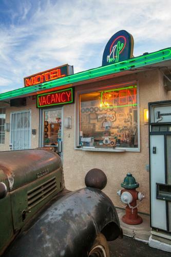Route 66 Motel