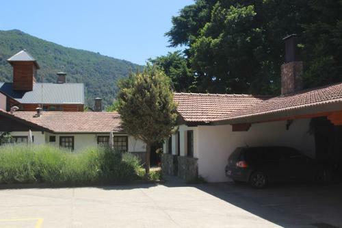 Lodge Rose Garden