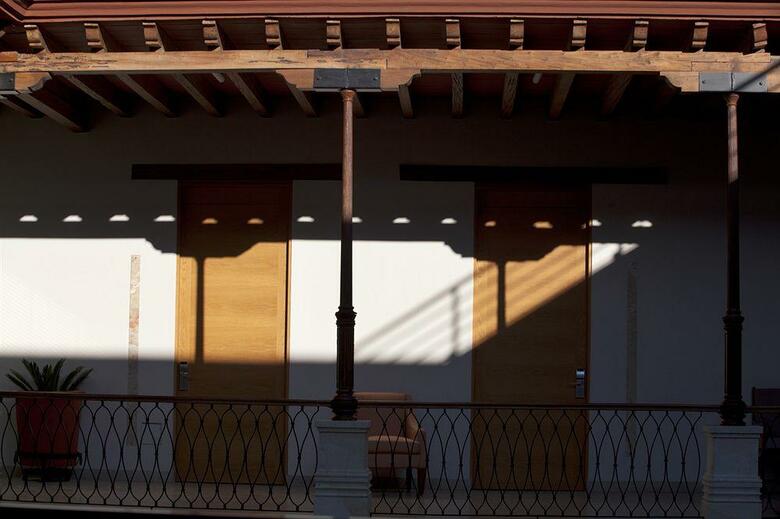 Hotel Parador De Alcal�