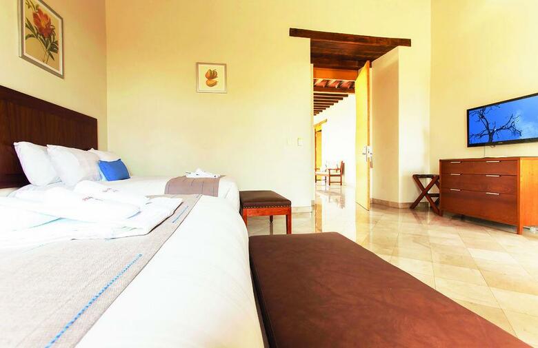 Hotel Parador De Alcal�