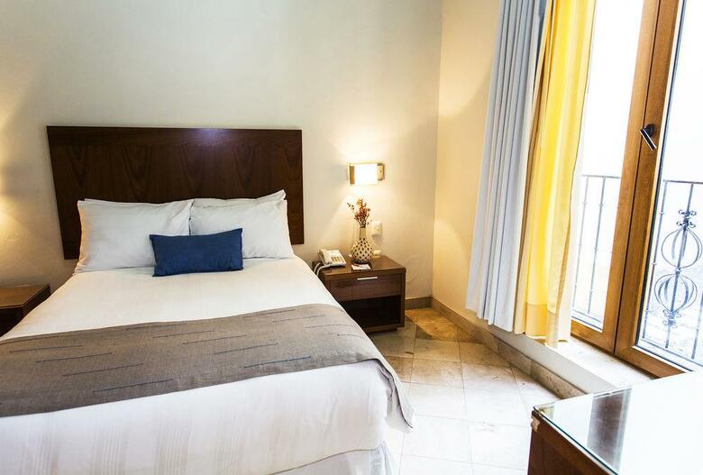 Hotel Parador De Alcal�