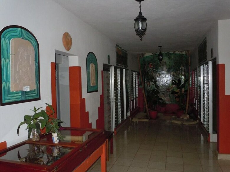 Hotel Canek