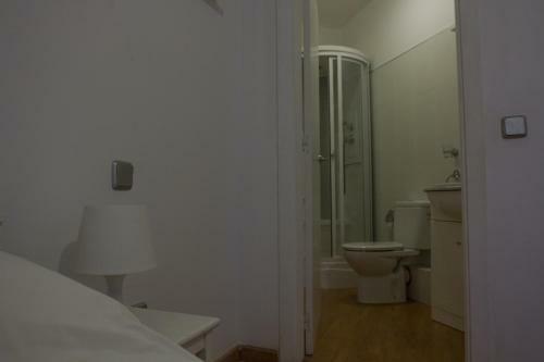 Hostal Monrooms Barcelona