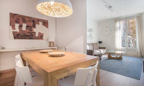 You Stylish Business Apartments