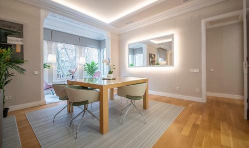 You Stylish Business Apartments