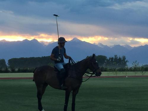 La Estacada Polo &amp; Lodge