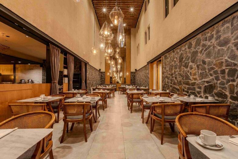 Las Hayas Resort Hotel