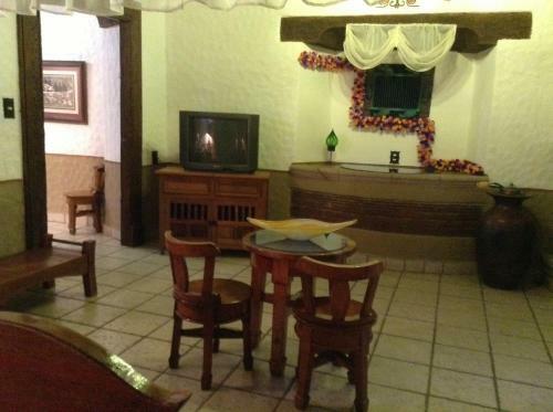 Hotel Los Escudos