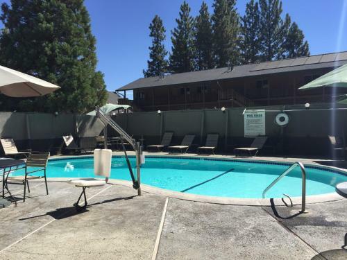 Lodge Big Bear Frontier