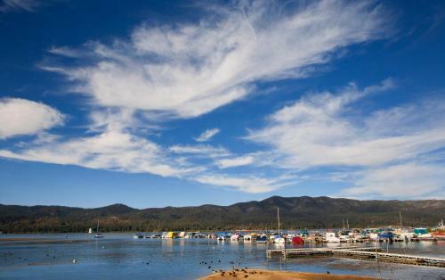 Lodge Big Bear Frontier