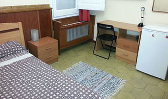 Hostal Residencia San Marius-traves