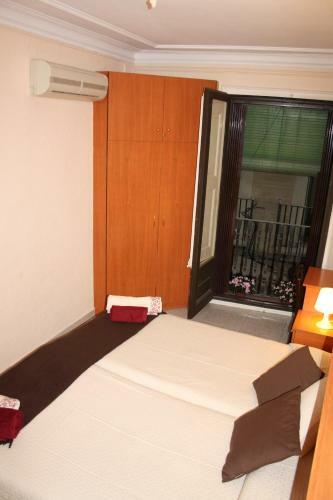 Hostal Pensi�n Colmenero