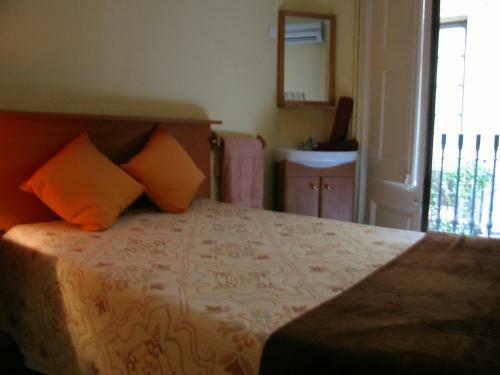 Hostal Pensi�n Colmenero