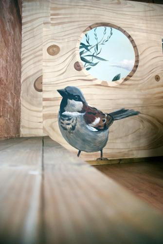 Bed & Breakfast Bird House