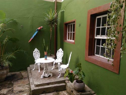 Brumas Hostel