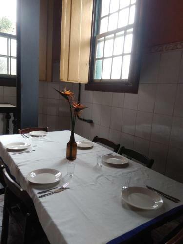 Brumas Hostel
