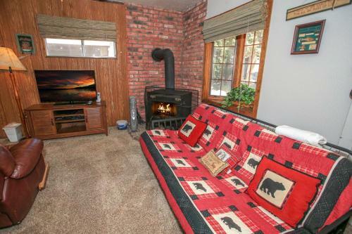Bear Mountain Retreat By Big Bear Cool Cabins