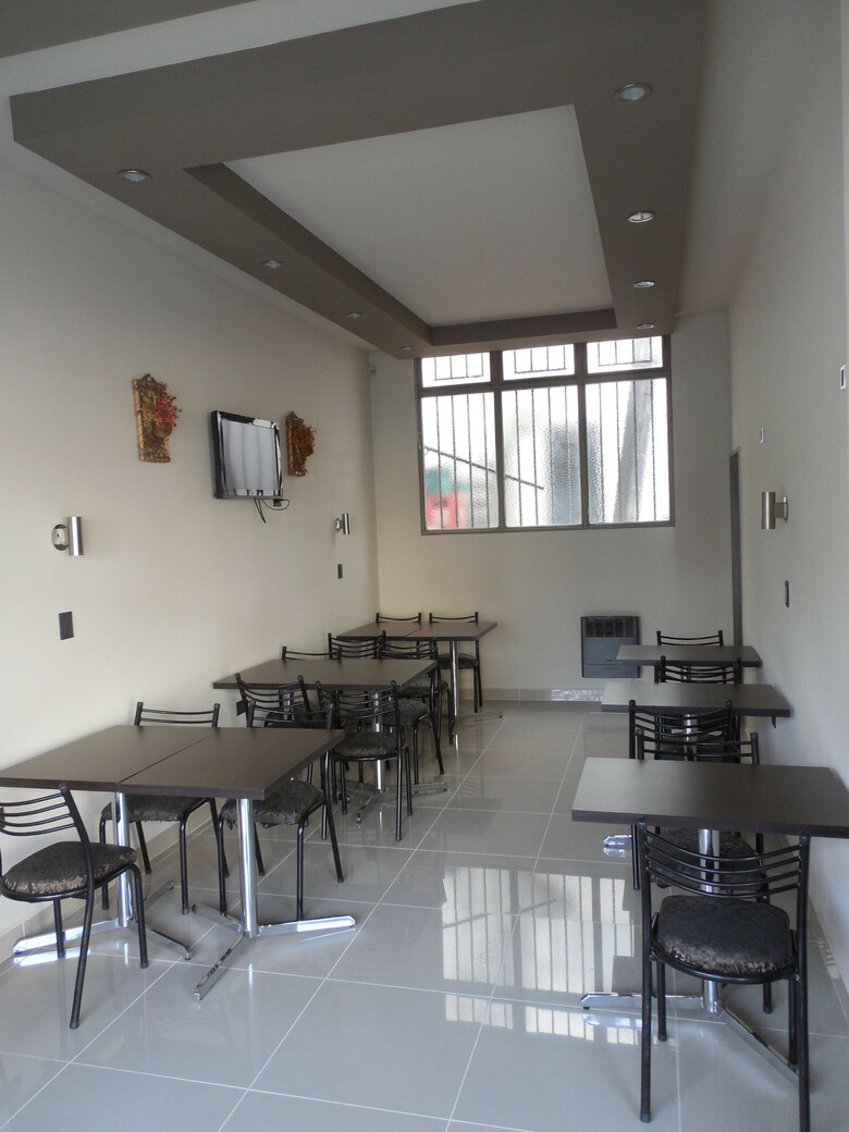 Victor Hotel