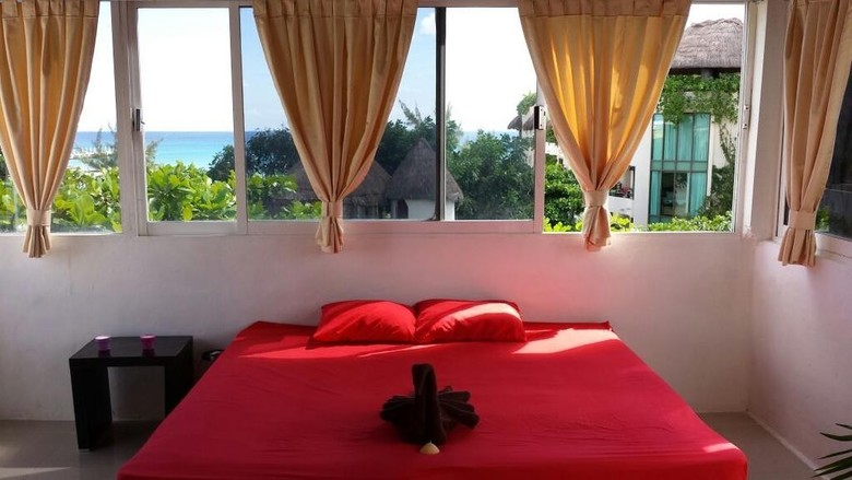 Embarcadero Maya B&B