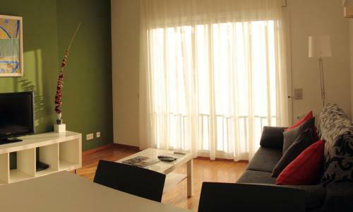 Alguera Apartments Napols