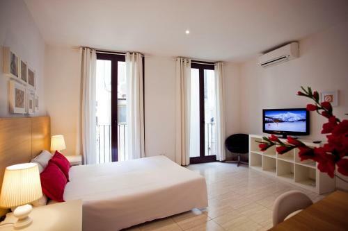 Ramblas Apartments