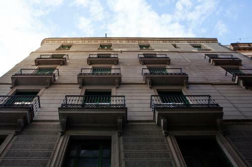 Ramblas Apartments