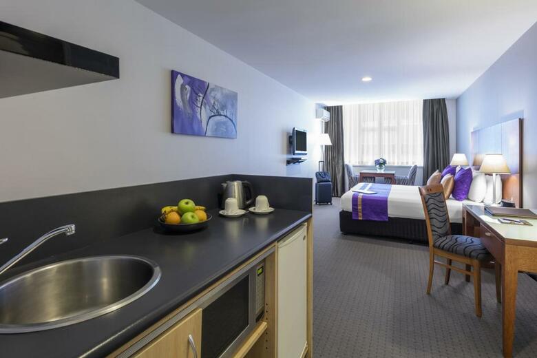 Hotel Park Regis Griffin Suites