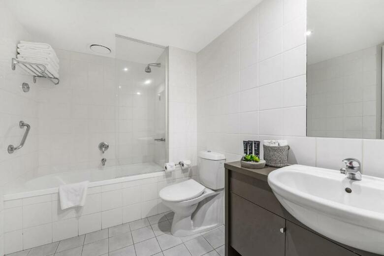 Hotel Mantra Southbank