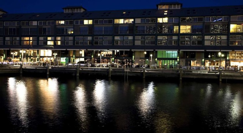 Hotel Ovolo Blue Sydney