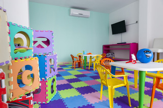 Aparthotel Anah Suites