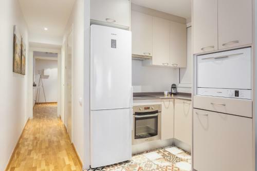 Bcn Whynot Fira Apartments