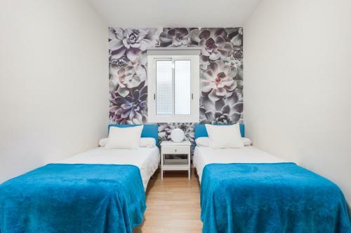 Bcn Whynot Fira Apartments