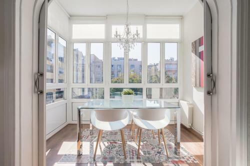 Bcn Whynot Fira Apartments