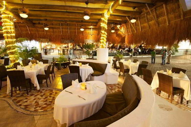 Tukan Hotel & Beach Club
