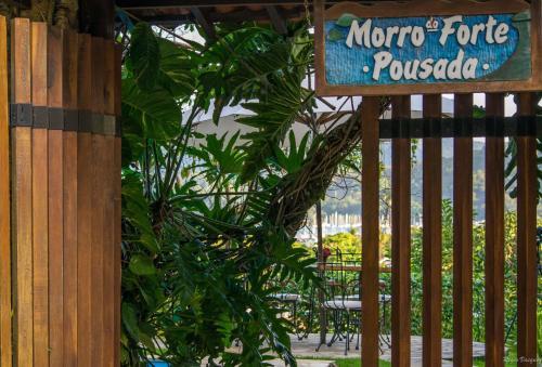 Hostal Pousada Morro Do Forte